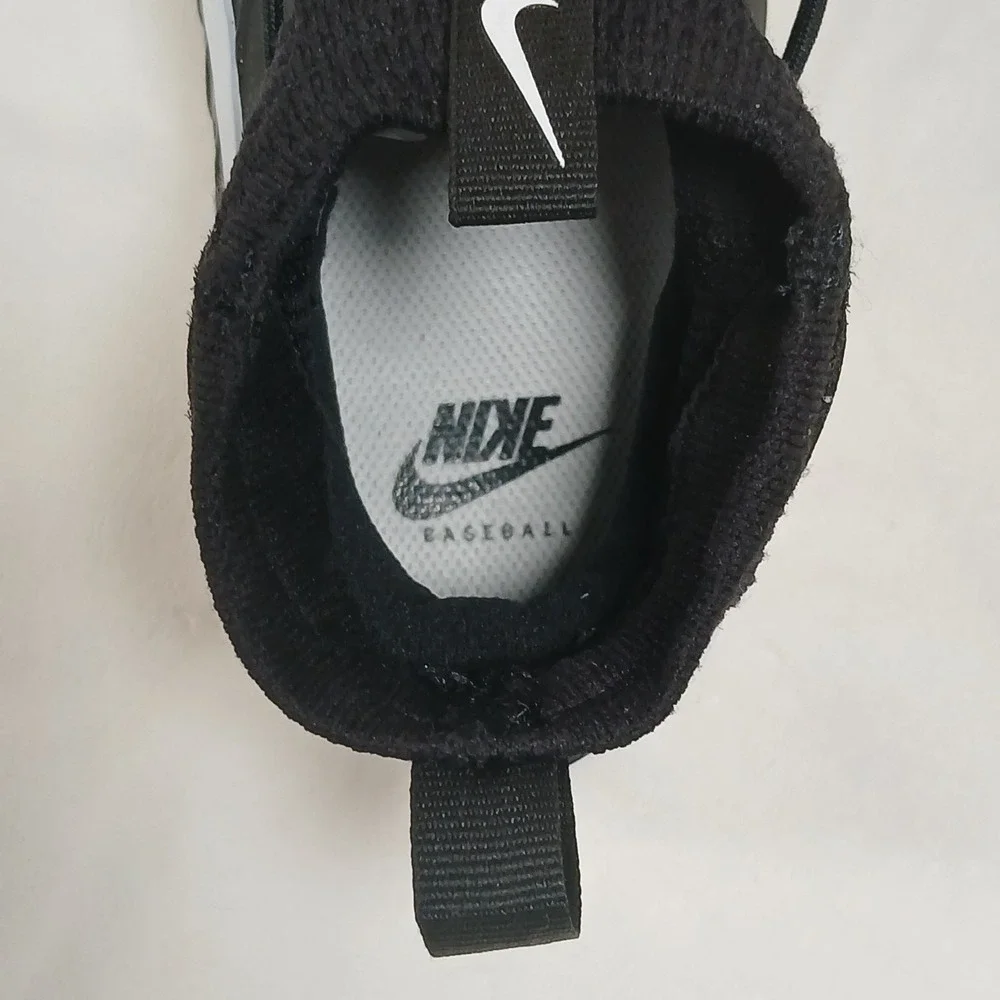NIKE MEN'S ALPHA HUARACHE NXT METAL BASEBALL CLEATS  Size 8